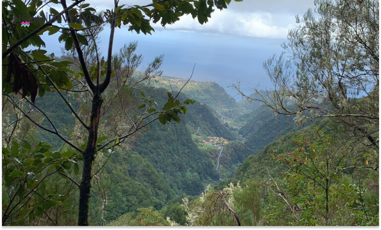 Levada do Caldeirão Verde (PR9)